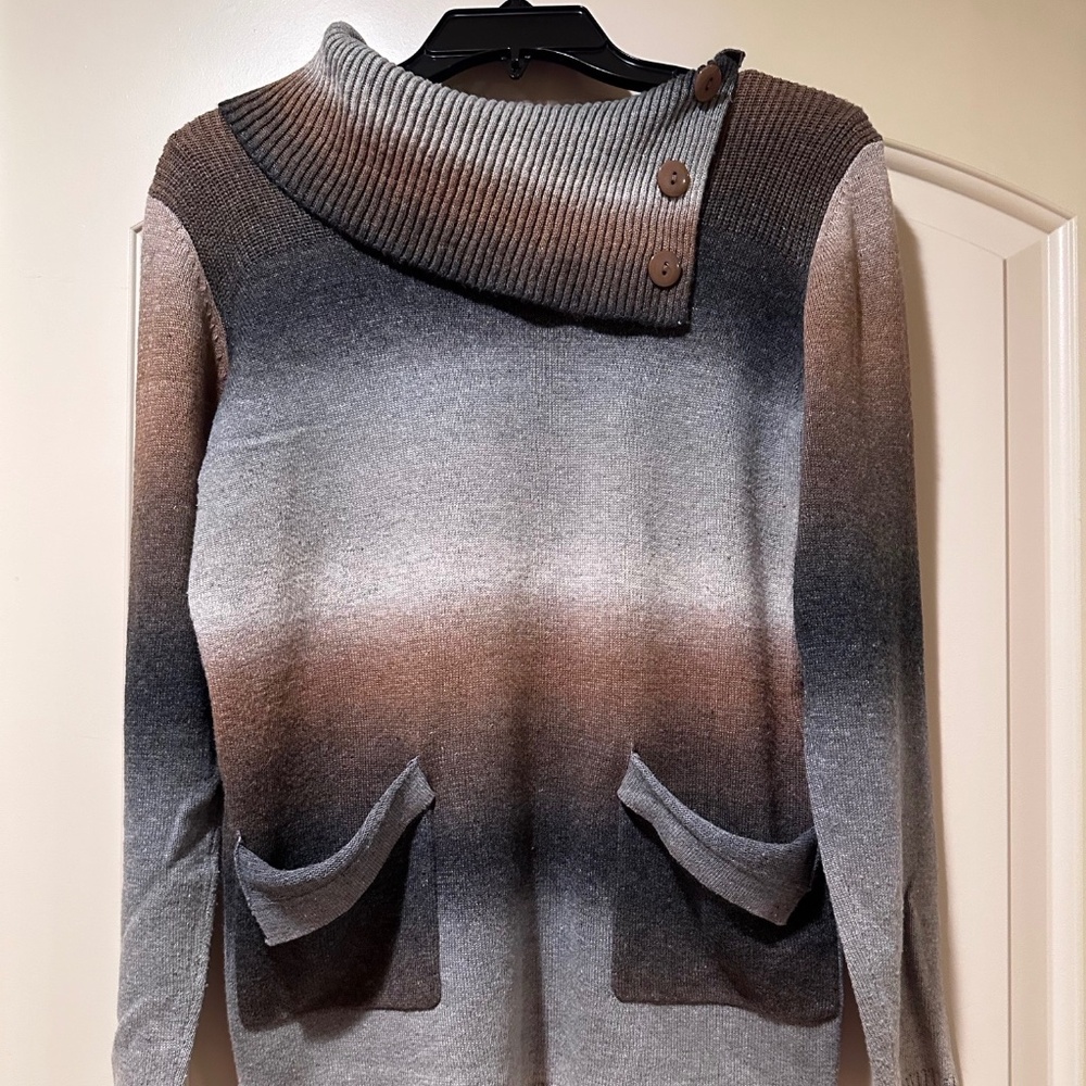 Sisters fall sweater with stylish neckline, pockets (M)